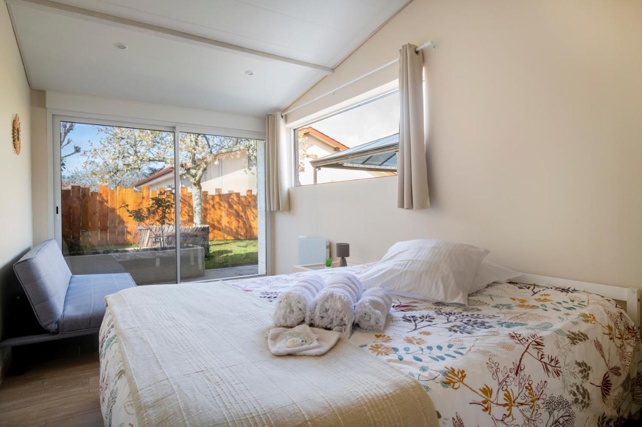 Chambre Privee Chez Les Maisons Loli'Days Saint-Medard-en-Jalles Exterior photo